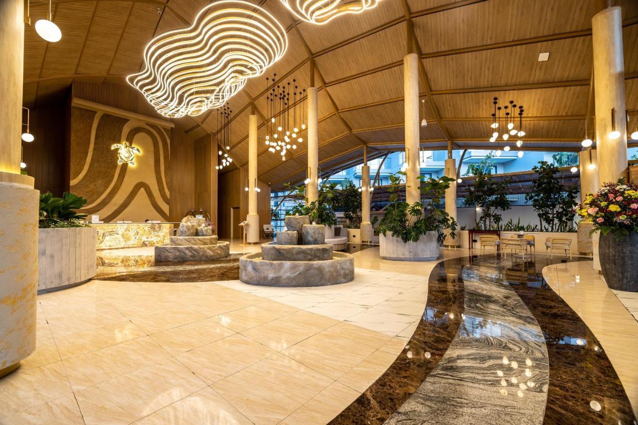 Phuket Emerald Beach Resort Karon Exterior foto